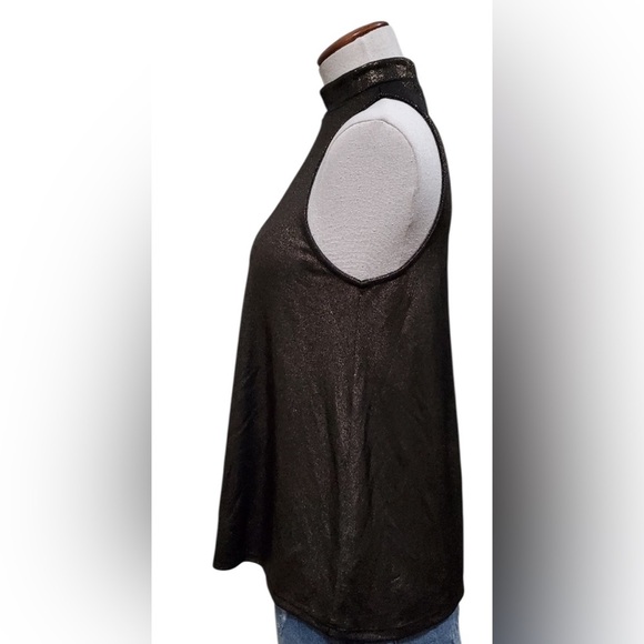 One Clothing Metallic Gold Mock Neck Swing Tank S - Picture 11 of 11